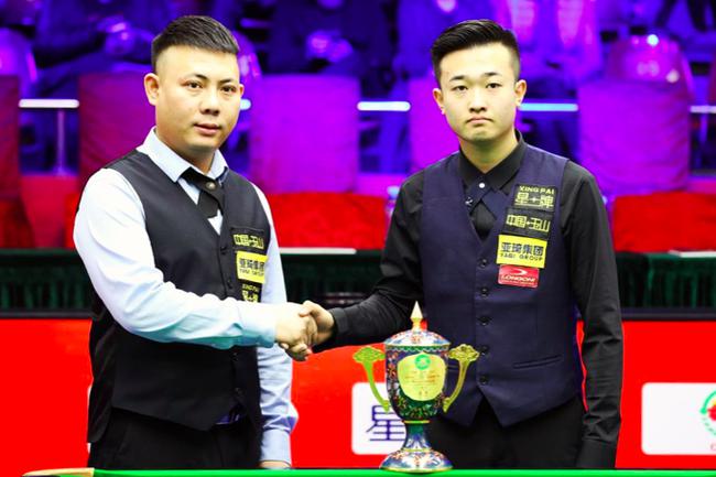 阿斯顿维拉 阿斯顿维拉