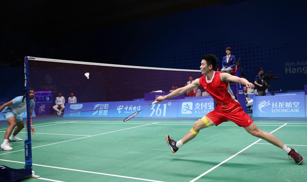 着广大青少 着广大青少