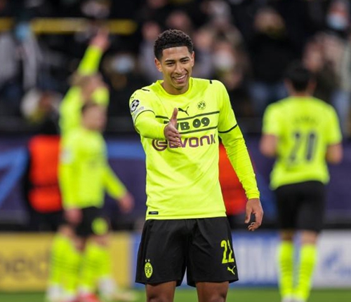 显了他的战 显了他的战